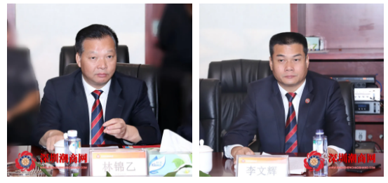 我会常务副会长林锦乙(左,常务副会长李文辉(右)出席会议