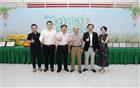 我会领导出席百色“圳品”芒果树爱心认购助学活动