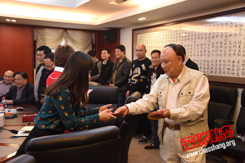 深圳市潮汕商会召开开工座谈会